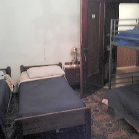 Lontani Da Casa Bed & Breakfast