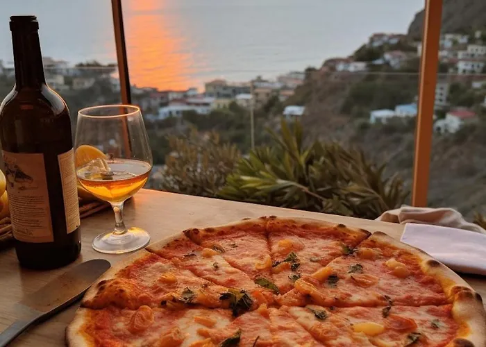 Lontani Da Casa